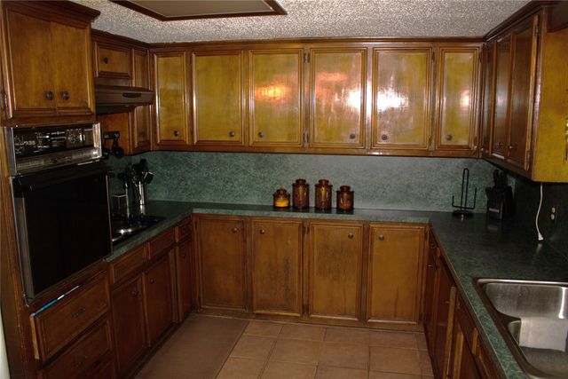 304 NW Suzanne Terrace, Burleson, TX 76028