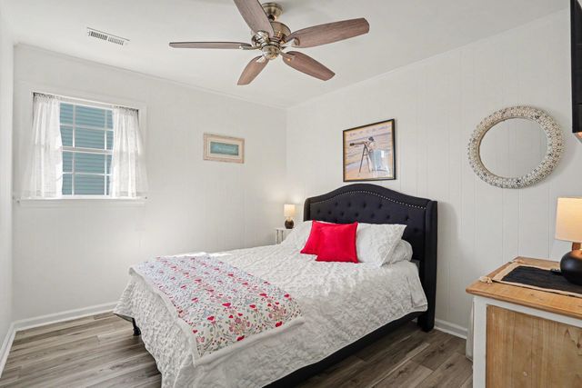 412 35th Ave. N, North Myrtle Beach, SC 29582