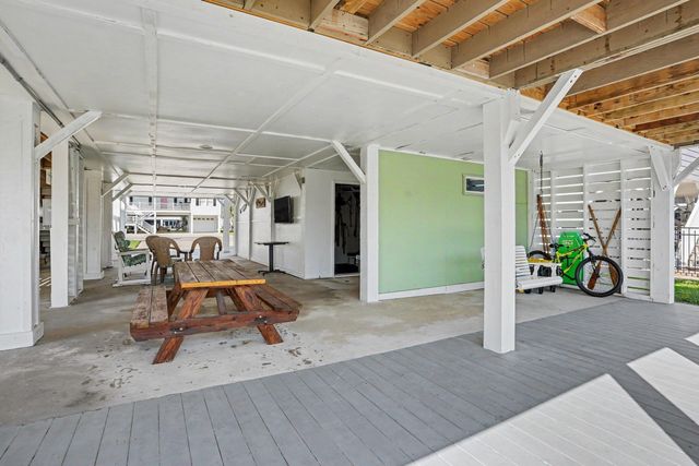 412 35th Ave. N, North Myrtle Beach, SC 29582