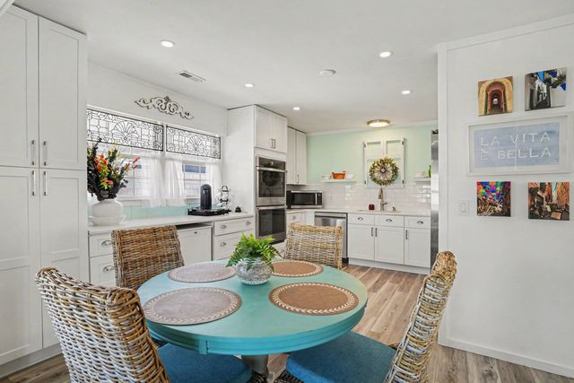 412 35th Ave. N, North Myrtle Beach, SC 29582