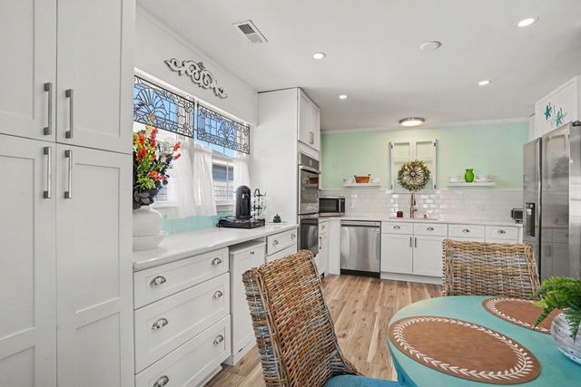 412 35th Ave. N, North Myrtle Beach, SC 29582