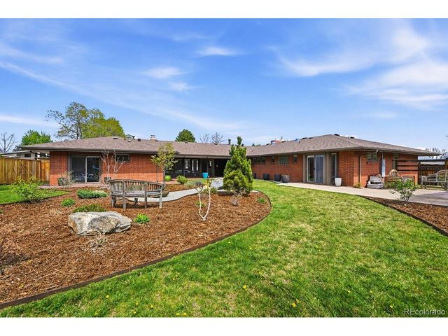 3742 S Grape St, Denver, CO 80237