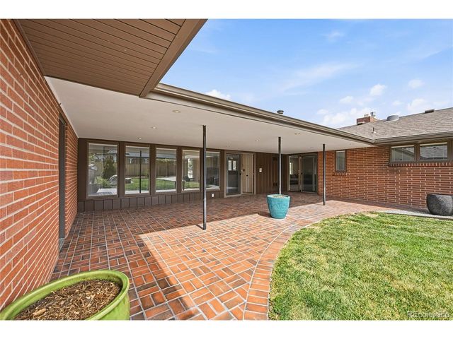 3742 S Grape St, Denver, CO 80237