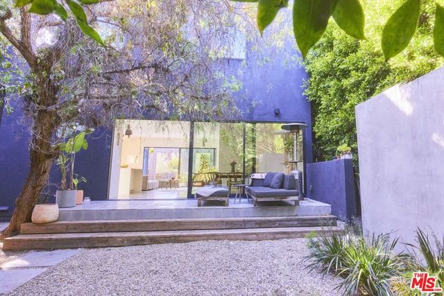 906 Superba Avenue, Venice, CA 90291