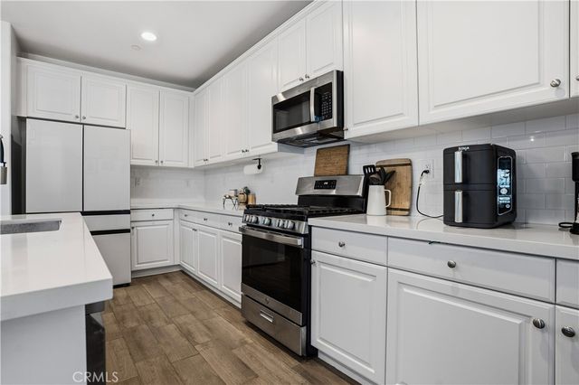 474 MISTYBLUE Court, Hemet, CA 92543