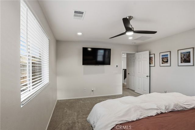 474 MISTYBLUE Court, Hemet, CA 92543