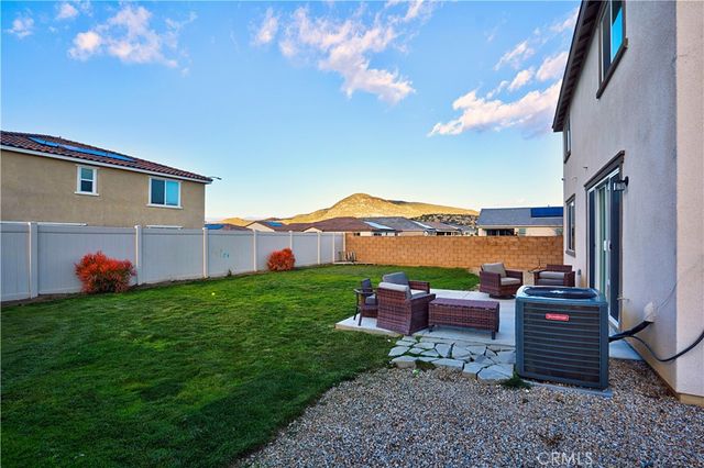 474 MISTYBLUE Court, Hemet, CA 92543