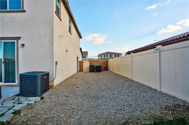 474 MISTYBLUE Court, Hemet, CA 92543