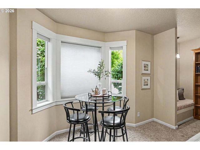 5428 SWALLOWTAIL St, Salem, OR 97306