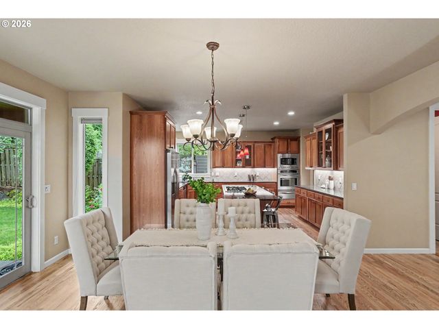 5428 SWALLOWTAIL St, Salem, OR 97306