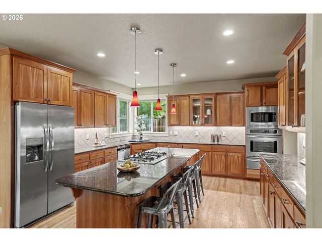5428 SWALLOWTAIL St, Salem, OR 97306