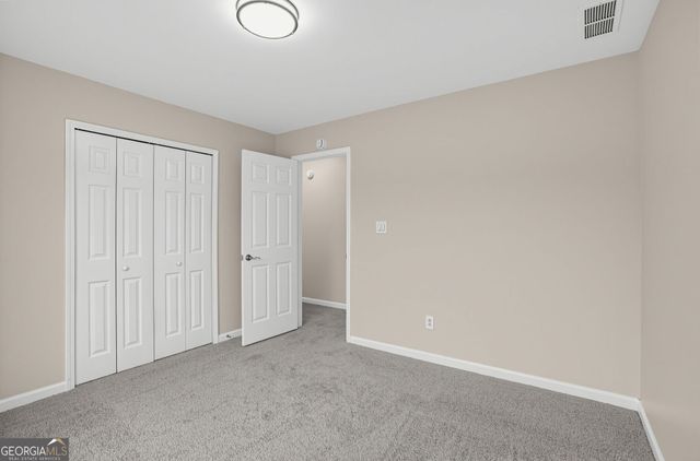 110 Hidden Lake, Fayetteville, GA 30215