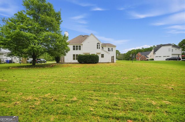 110 Hidden Lake, Fayetteville, GA 30215