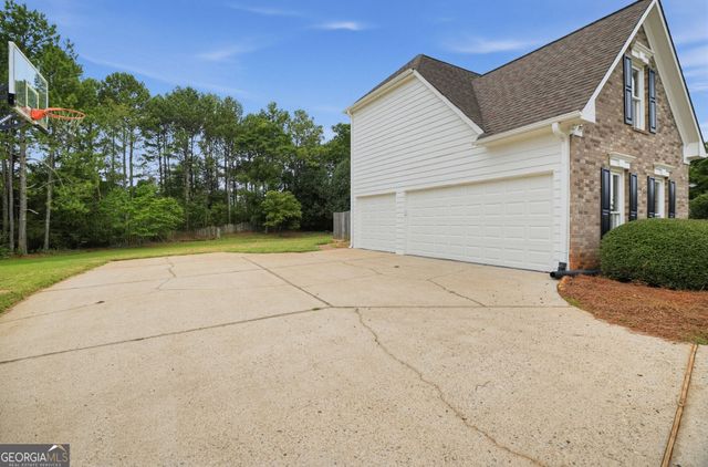 110 Hidden Lake, Fayetteville, GA 30215