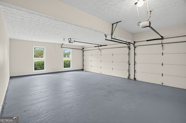 110 Hidden Lake, Fayetteville, GA 30215