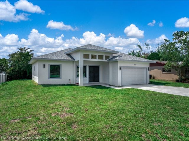 311 N Fondulac Road, Avon Park, FL 33825
