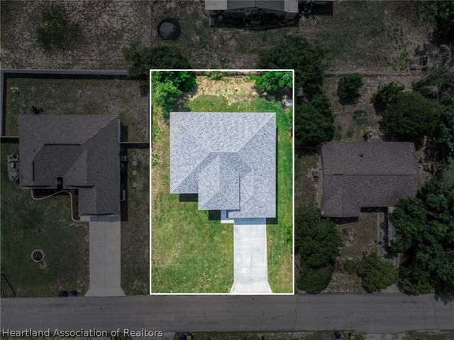311 N Fondulac Road, Avon Park, FL 33825