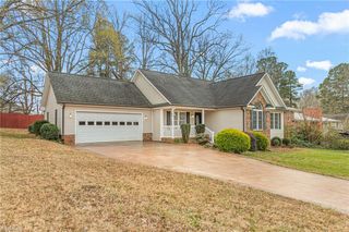2106 Trail Five, Burlington, NC 27215