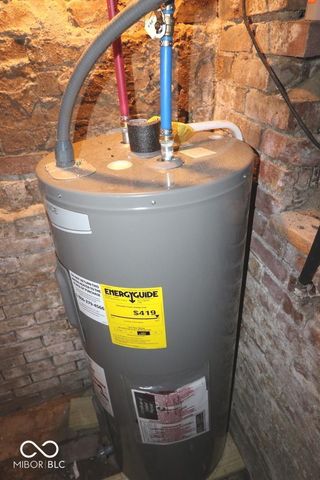 210 Wilhoit Street, Crawfordsville, IN 47933