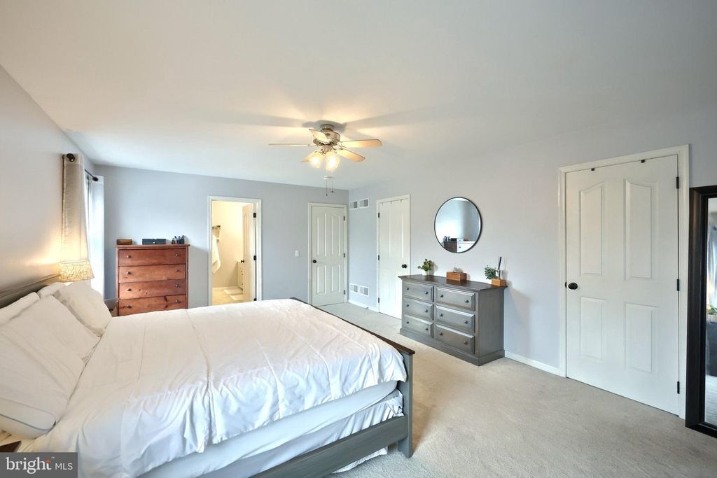 Image 38 of property listing at 2163 RILLIAN LN, York, PA 17404