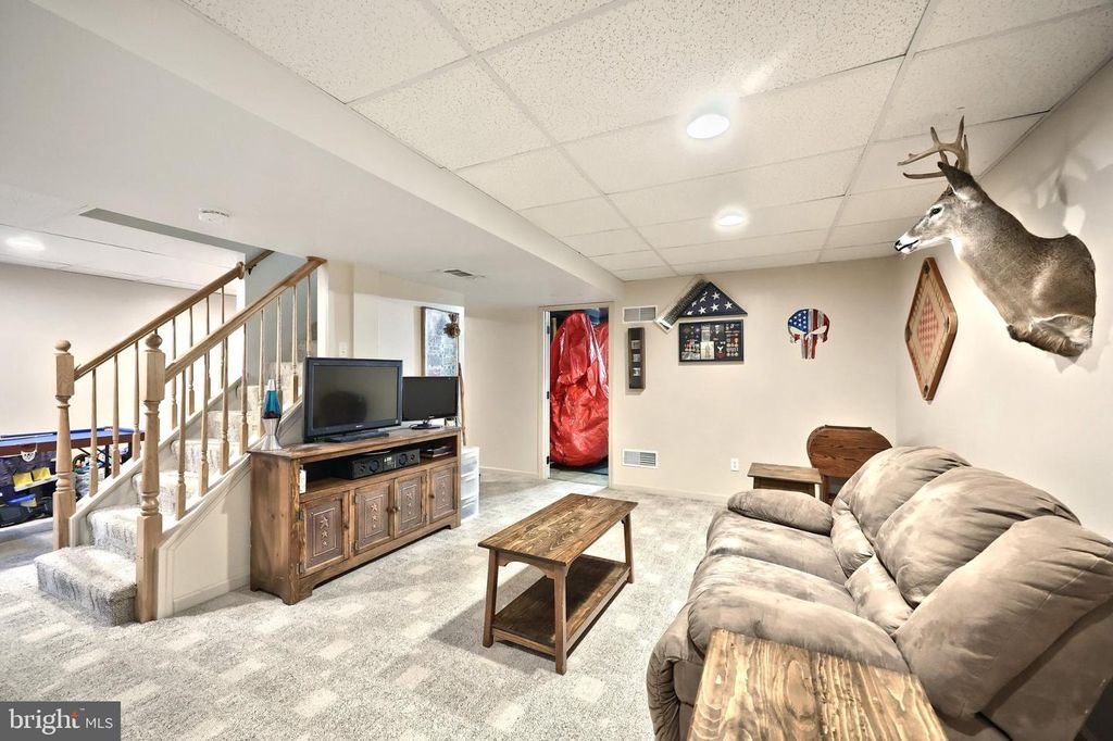 Image 47 of property listing at 2163 RILLIAN LN, York, PA 17404