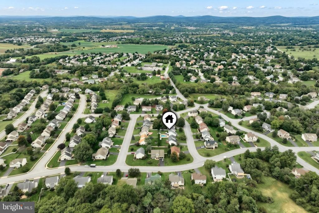 Image 59 of property listing at 2163 RILLIAN LN, York, PA 17404