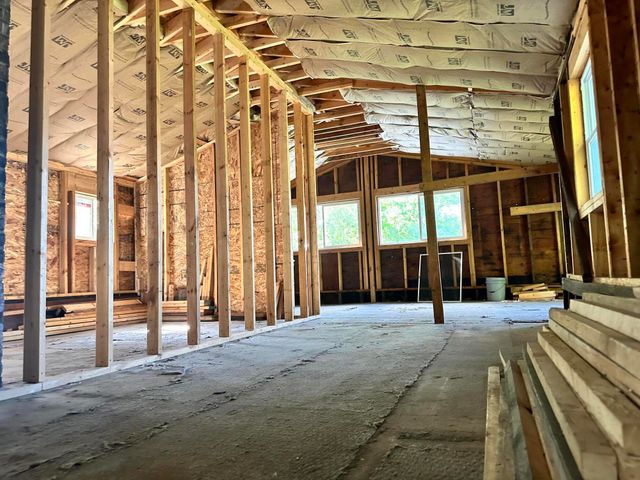 711 W 4th Street, Michigan City, IN 46360