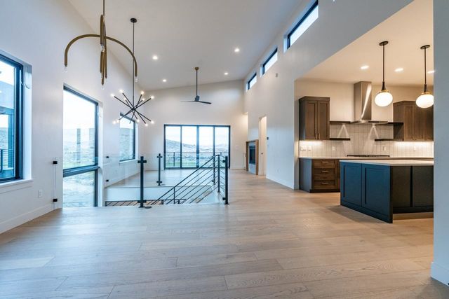 2322 LONETREE, Grand Junction, CO 81507