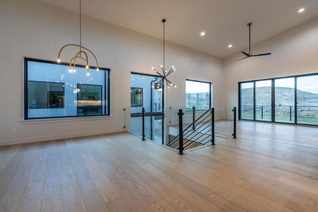 2322 LONETREE, Grand Junction, CO 81507