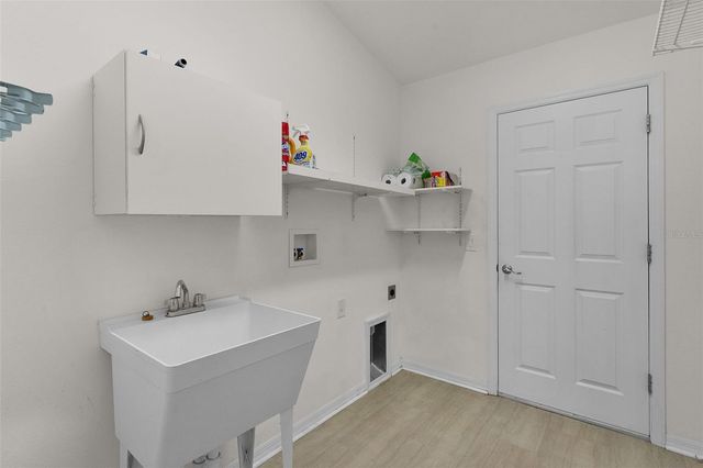 909 ABACO PATH, The Villages, FL 32163