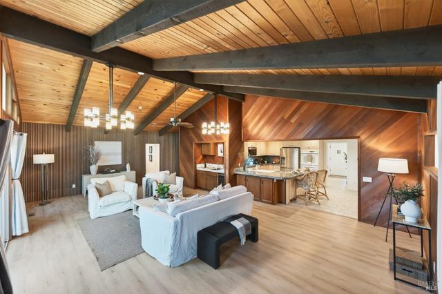 2447 Rigdon St, Napa, CA 94558