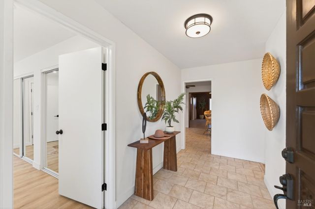 2447 Rigdon St, Napa, CA 94558