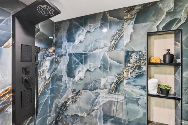 2447 Rigdon St, Napa, CA 94558