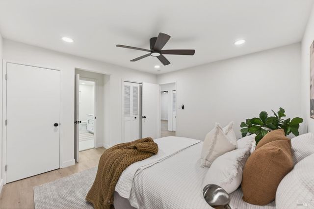 2447 Rigdon St, Napa, CA 94558