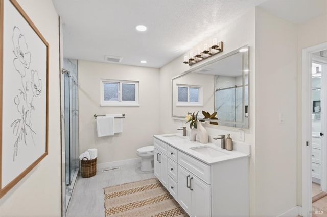 2447 Rigdon St, Napa, CA 94558