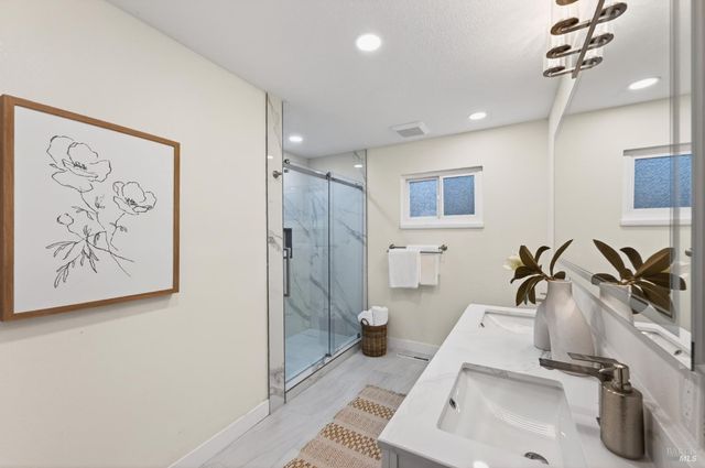 2447 Rigdon St, Napa, CA 94558