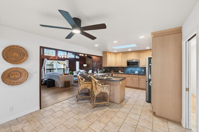 2447 Rigdon St, Napa, CA 94558