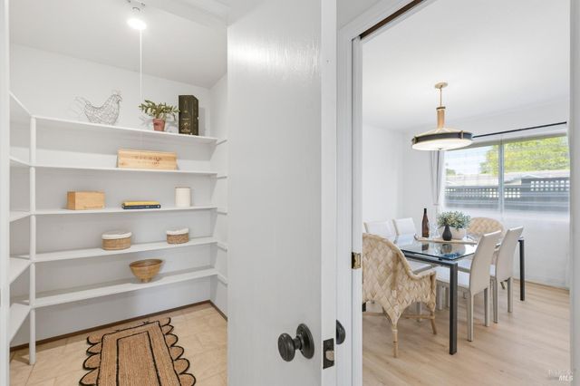 2447 Rigdon St, Napa, CA 94558