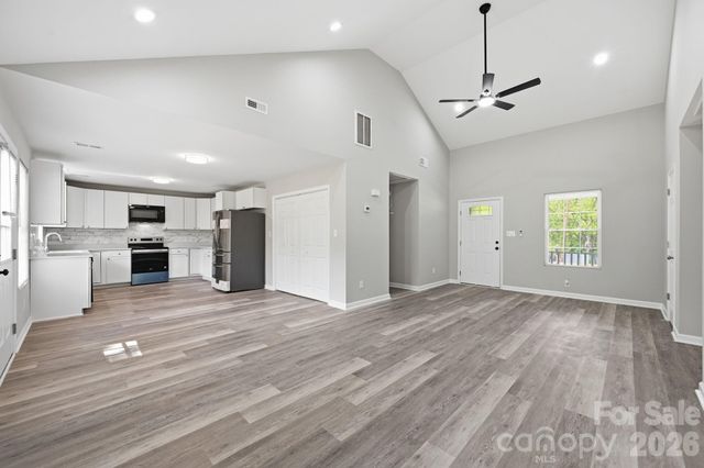 63 Pinckney Street, York, SC 29745