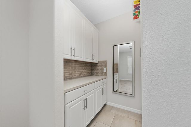 8659 VEDDER LANE, Orlando, FL 32832