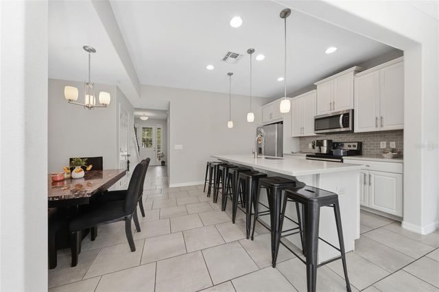8659 VEDDER LANE, Orlando, FL 32832