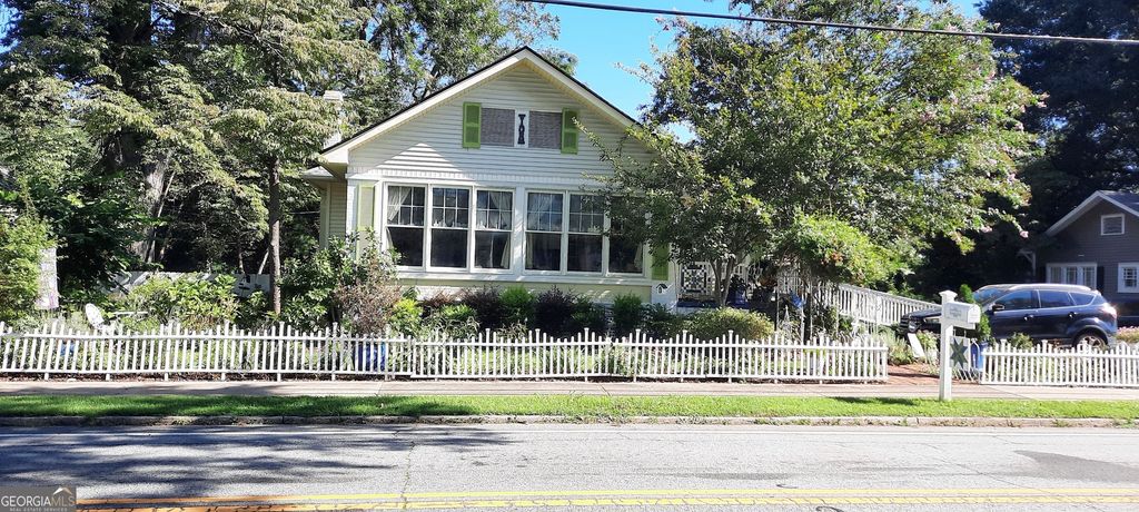 322 Cedar Street, Carrollton, GA 30117