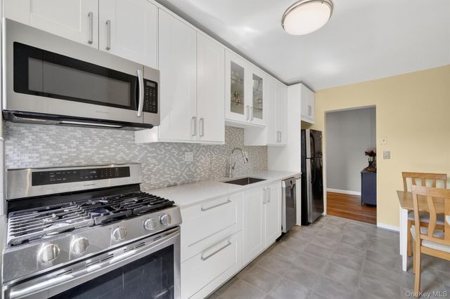 2 Windsor Terrace 6H, White Plains, NY 10601