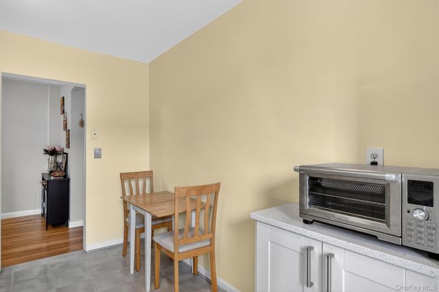 2 Windsor Terrace 6H, White Plains, NY 10601