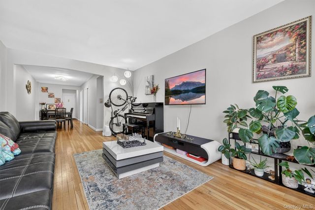 2 Windsor Terrace 6H, White Plains, NY 10601