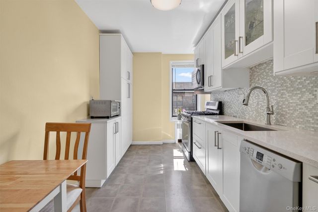 2 Windsor Terrace 6H, White Plains, NY 10601