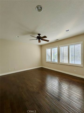 11 Carmichael, Irvine, CA 92602