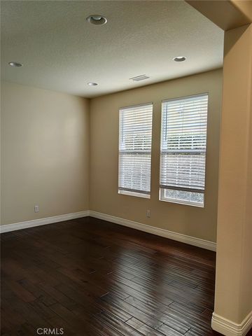 11 Carmichael, Irvine, CA 92602