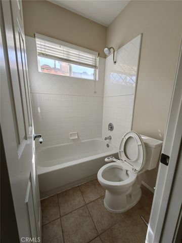 11 Carmichael, Irvine, CA 92602