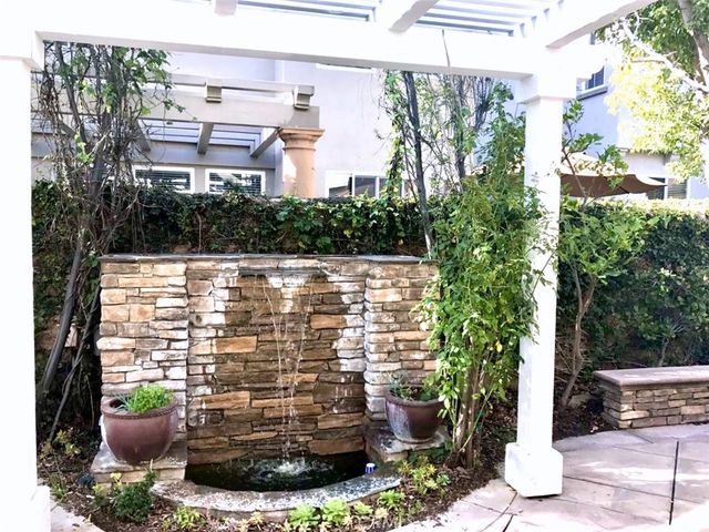 11 Carmichael, Irvine, CA 92602